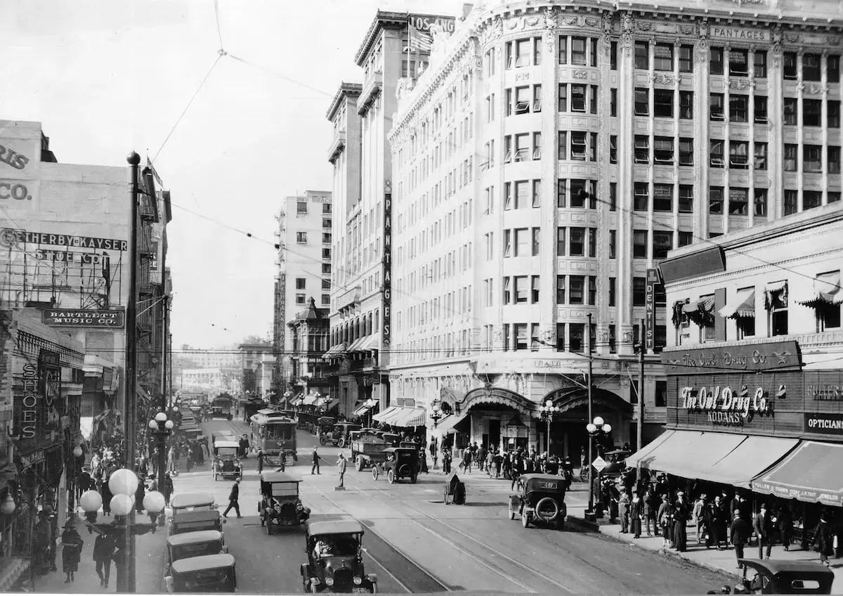 Kohteen Los Angeles historia